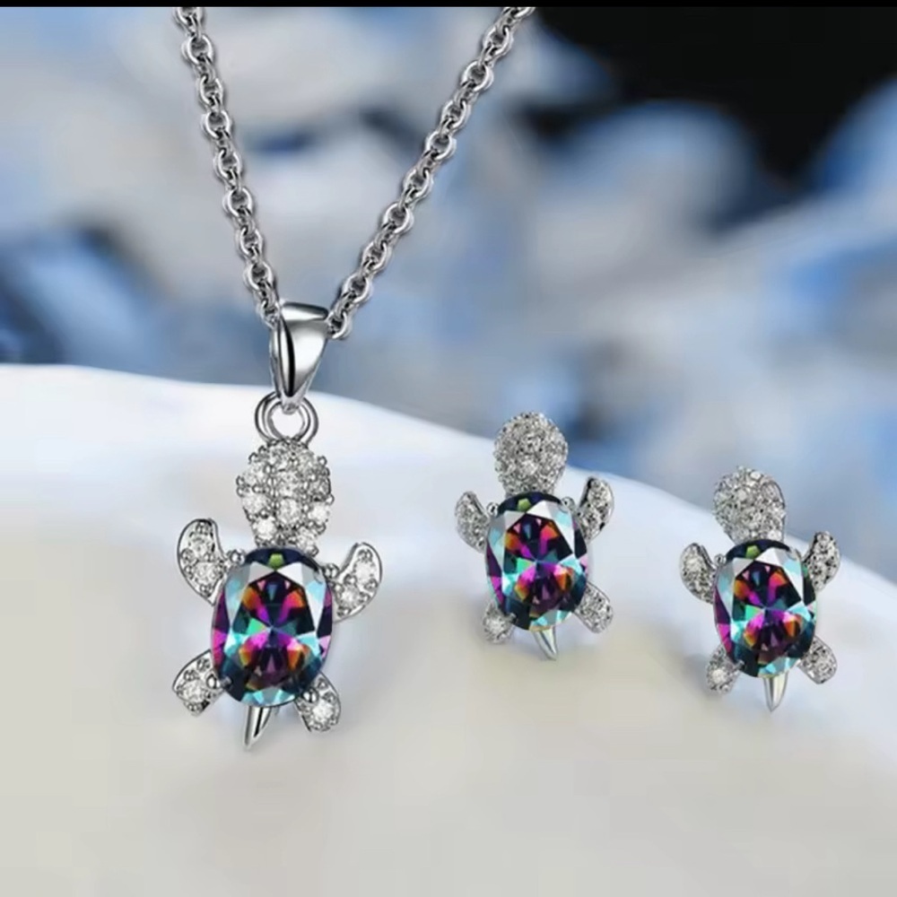 Elegant Silver Turtle Jewelry Set with Multicolor Crystals